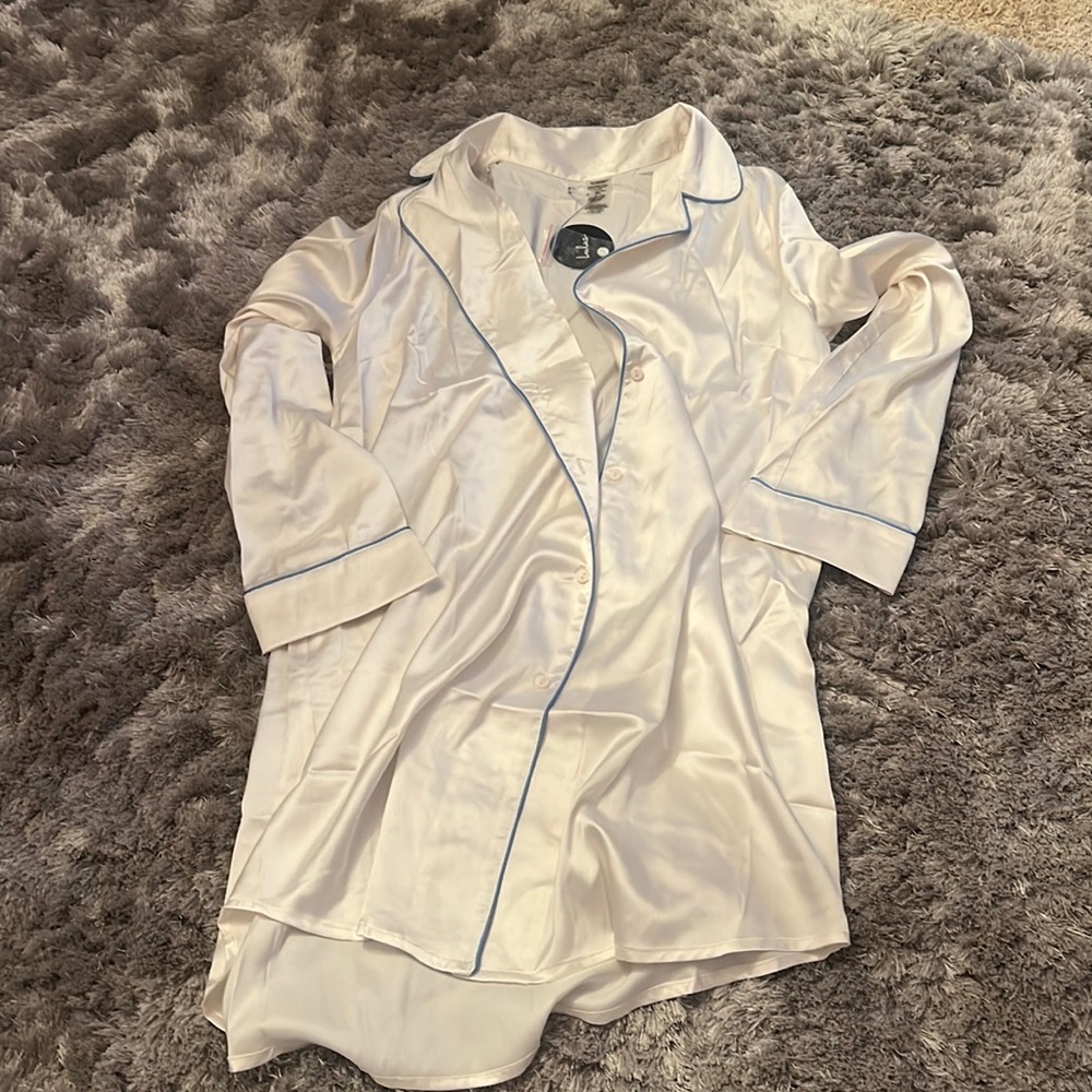 Ivory night gown